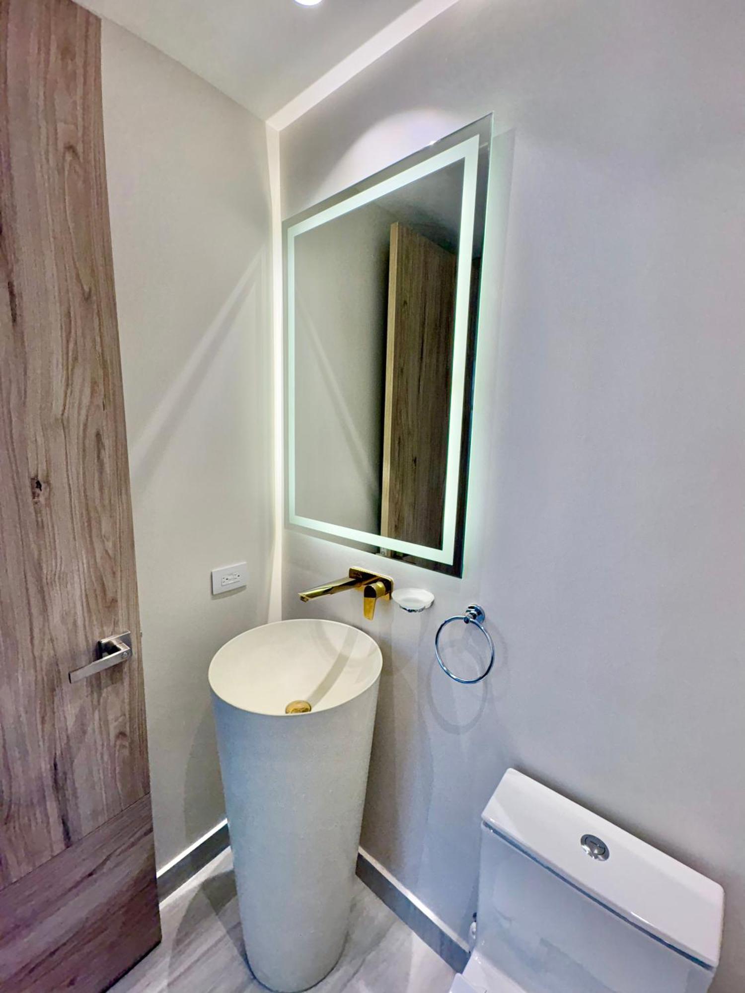 Le Parc Residences With Hotel Services Кіто Екстер'єр фото