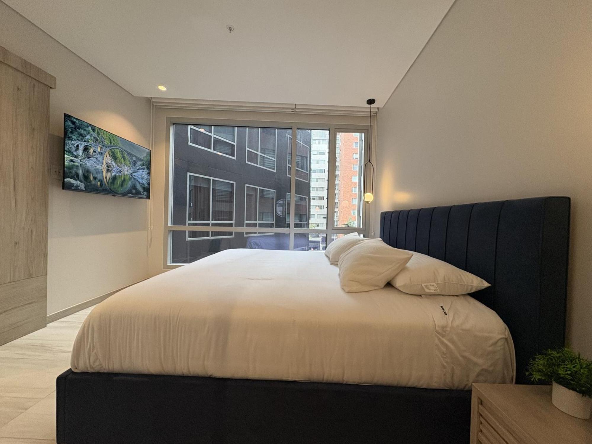 Le Parc Residences With Hotel Services Кіто Екстер'єр фото